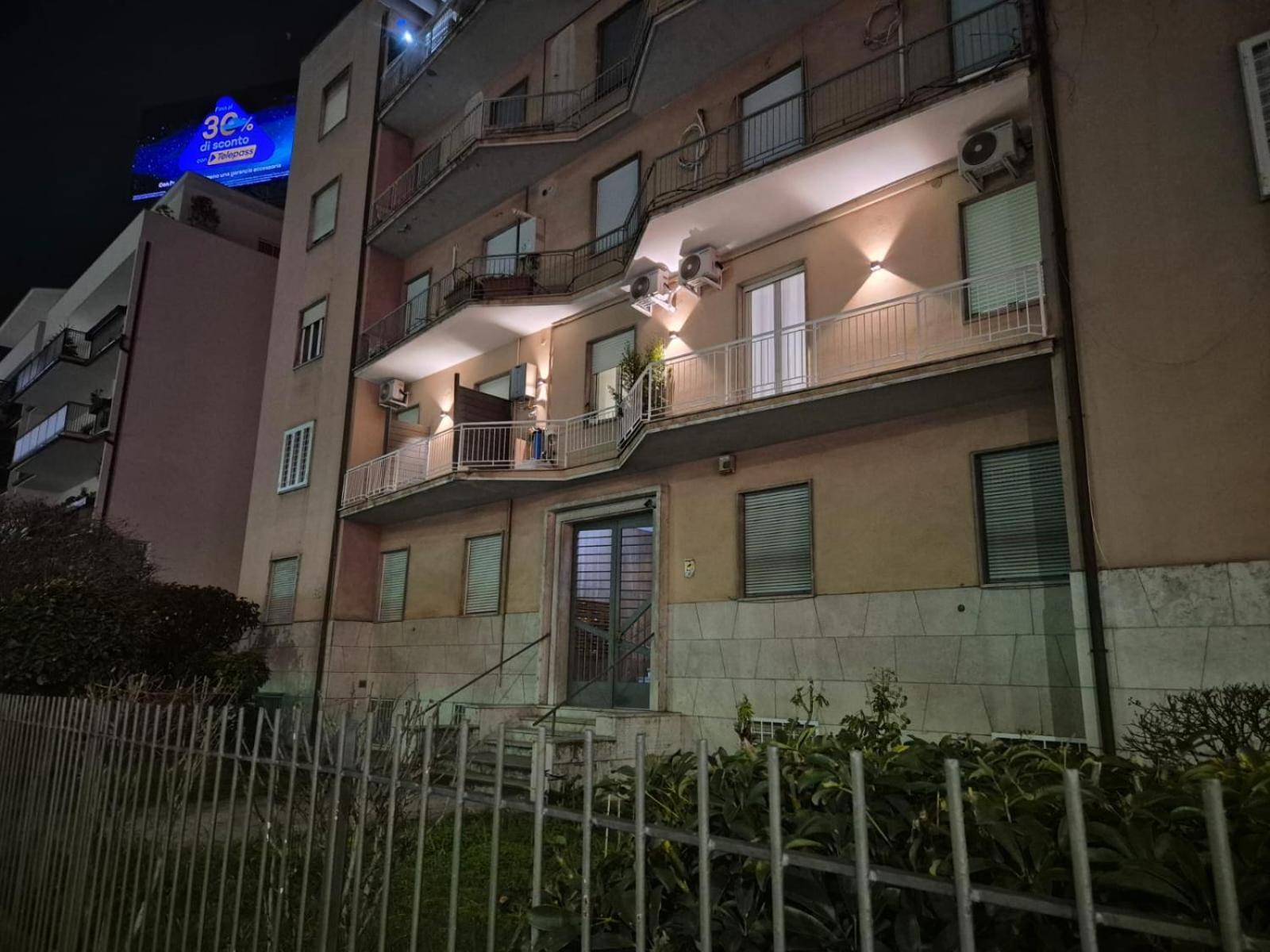 לינה וארוחת בוקר רומא Koala House מראה חיצוני תמונה